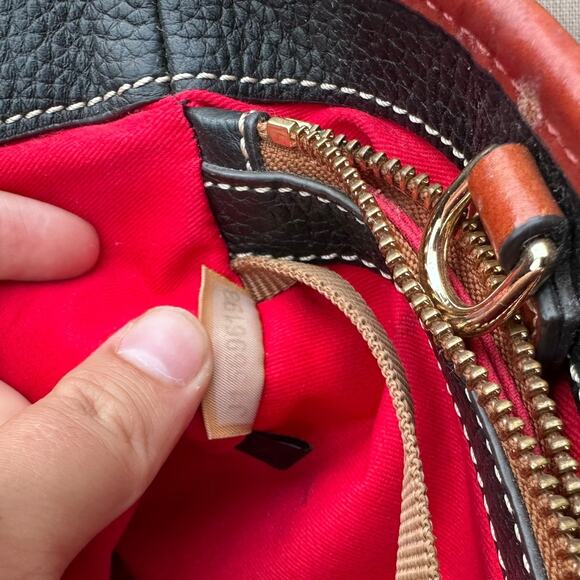 Vintage Dooney & Bourke Black Pebbled Leather Tote Bag with Red Trim - Picture 12 of 12